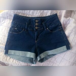 YMI Wannabettabutt Highwaisted Denim Shorts